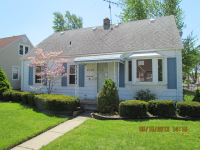 21728 Lakeview St, Saint Clair Shores, MI 48080 