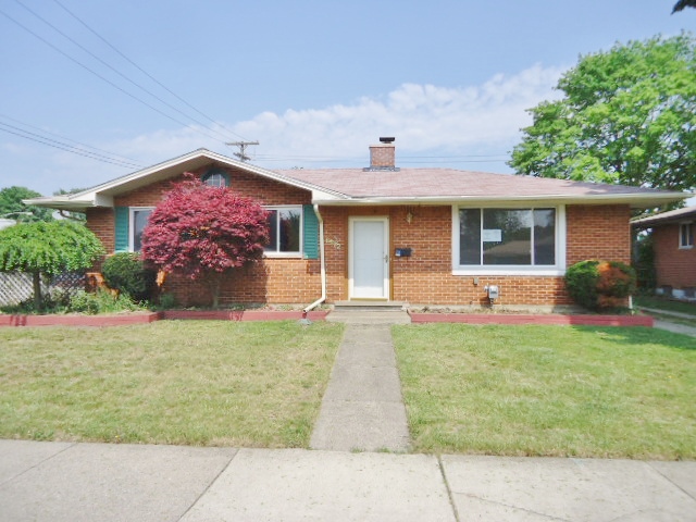 6972 N Wildwood St, Westland, MI 48185 