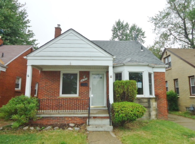 14102 W Outer Dr, Detroit, MI 48239 