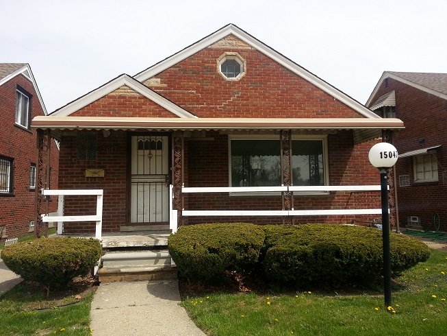 15047 Seymour St, Detroit, MI 48205 