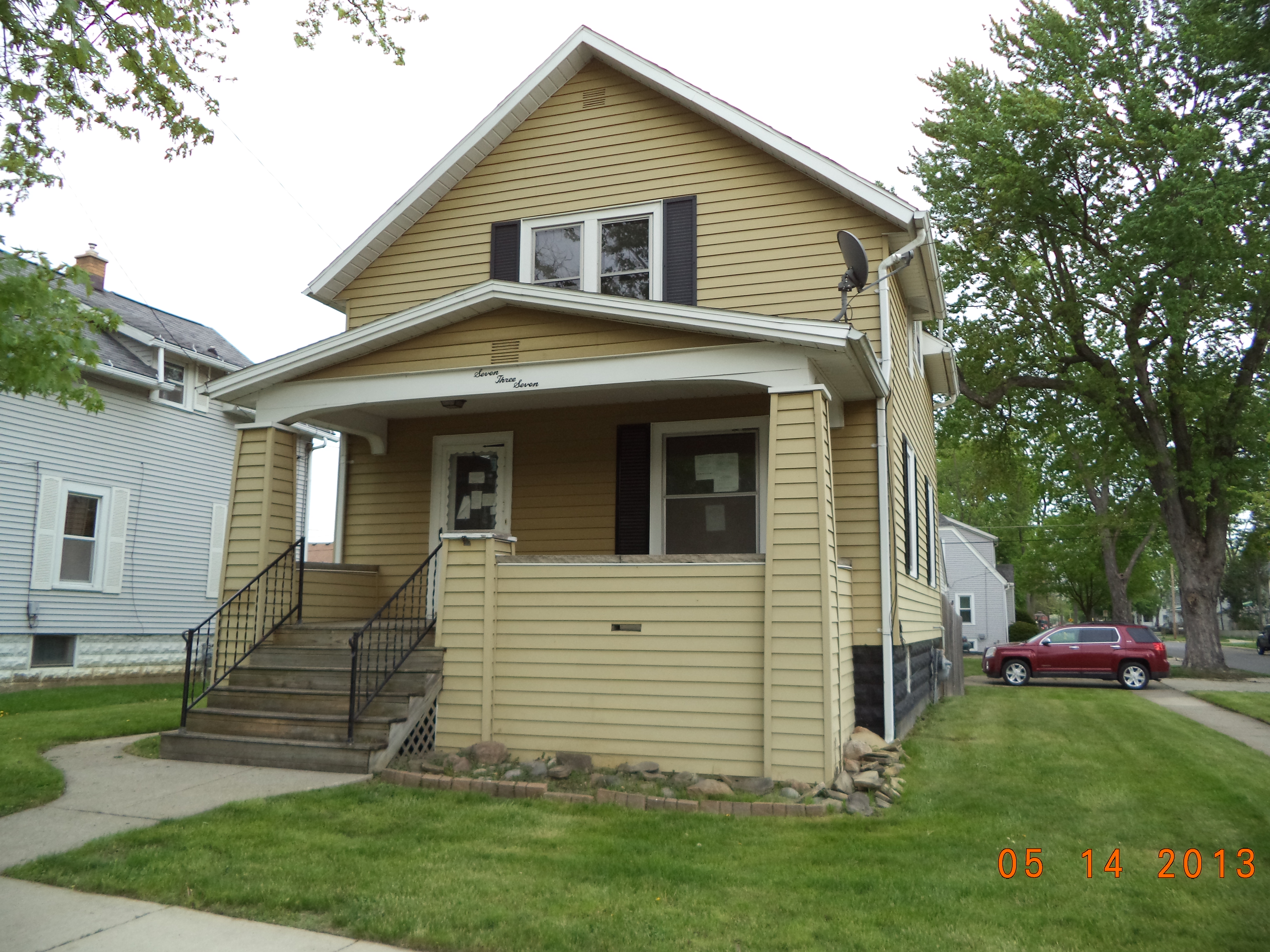 737 Hubble St, Monroe, MI 48161 