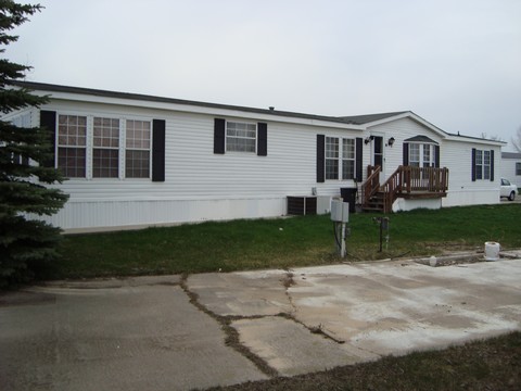 309 Blue Oak, Coopersville, MI 49404 