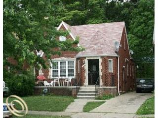 15784 Pinehurst, Detroit, MI 48238 