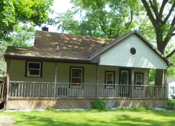 406 W Hodge Ave, Lansing, MI 48910 