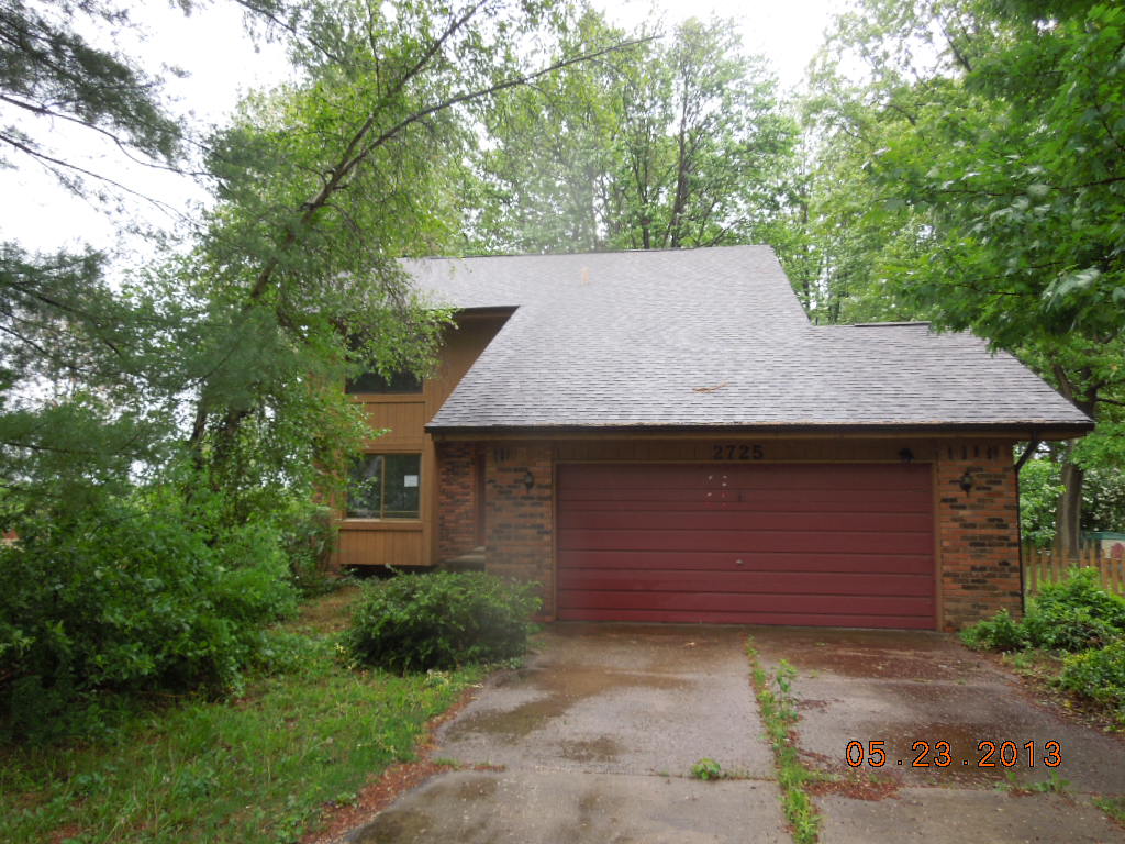 2725 Scottwood Pl, Brighton, MI 48114 