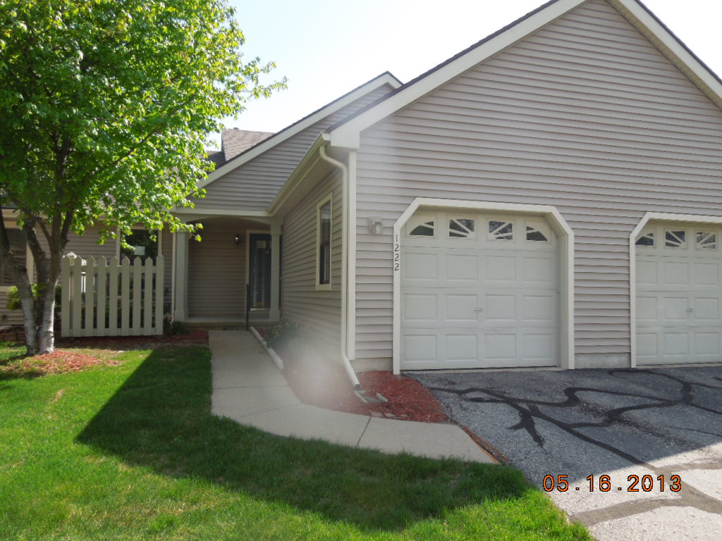 1222 Zimmer Pl Unit 24, Williamston, MI 48895 