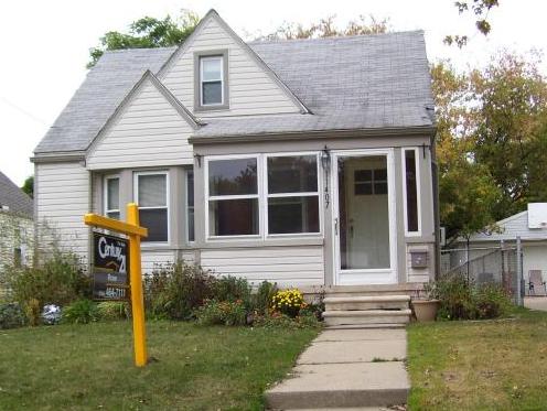 11407 Columbia, Redford, MI 48239 