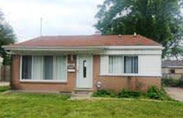 13131 Albany St, Oak Park, MI 48237 