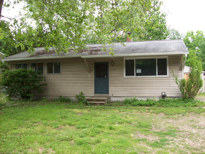 5545 S Sprinkle Rd, Portage, MI 49002 