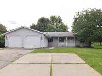 528-530 4 Mile Road, Comstock Park, MI 49321 