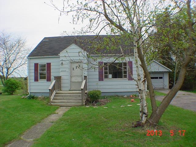 4992 Main Rd, Applegate, MI 48401 