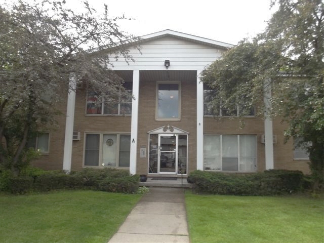 26305 W 7 Mile Rd Apt 105 #9, Redford, MI 48240 