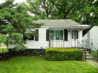 4862 Winifred St, Wayne, MI 48184 