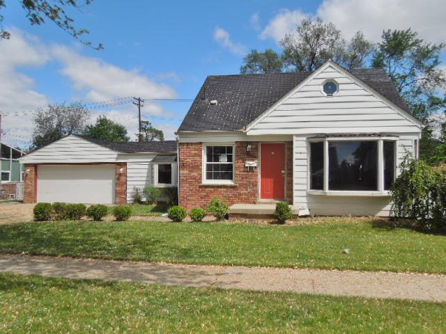 608 Emmons Blvd, Lincoln Park, MI 48146 