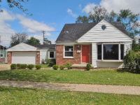 608 Emmons Blvd, Lincoln Park, MI 48146 
