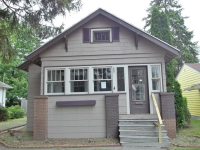 613 S Charles St, Saginaw, MI 48602 