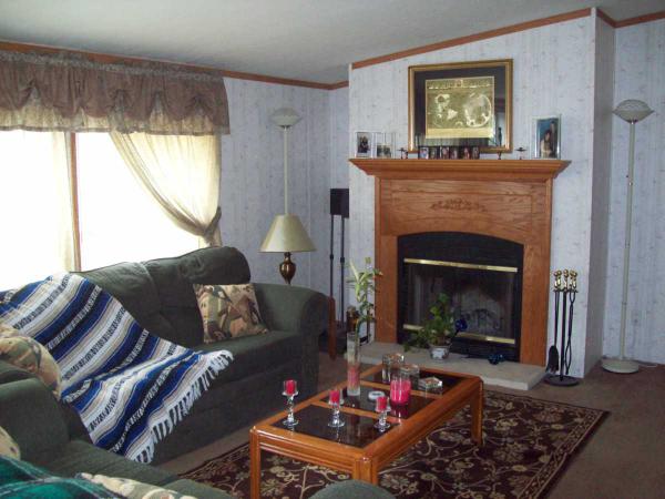 1789 Montgomery, Hartland, MI 48353 