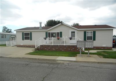 8576 Killy Ct, Newport, MI 48166 