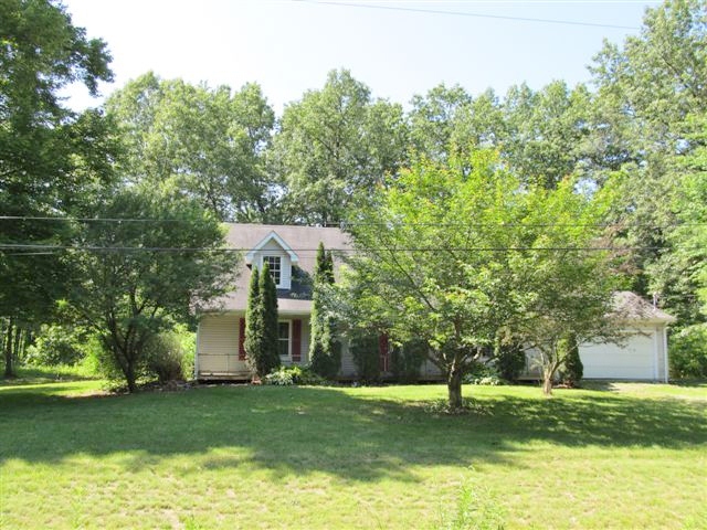 29049 Crawford Rd, Romulus, MI 48174 
