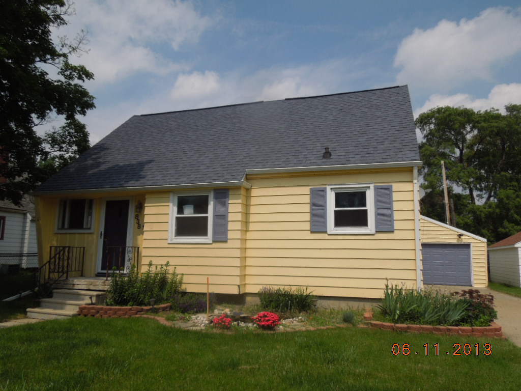 838 Andrus Ave, Lansing, MI 48917 