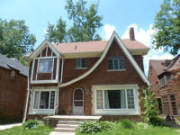 19555 Stratford Rd, Detroit, MI 48221 