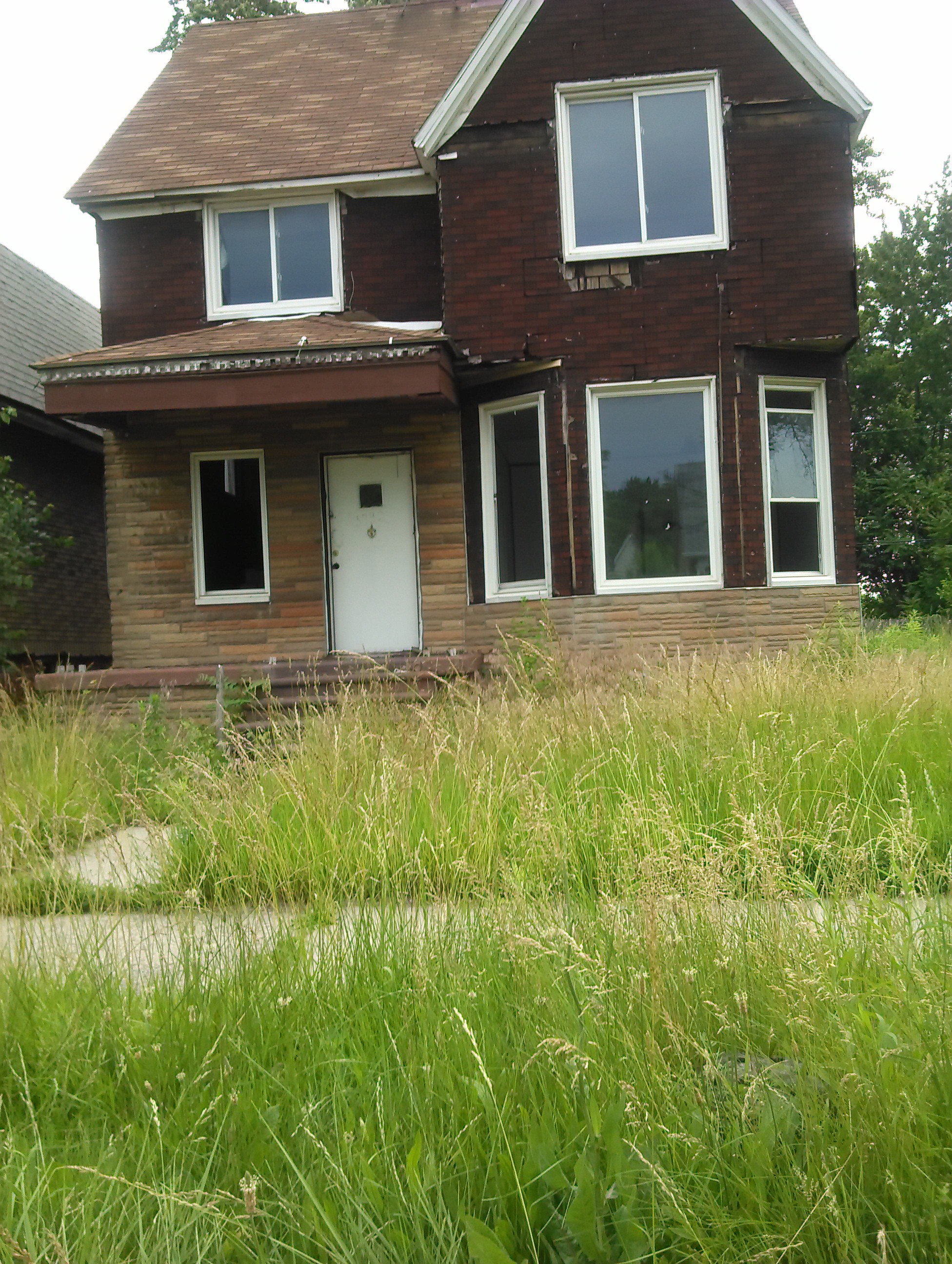 5792 Holcomb, Detroit, MI 48213 