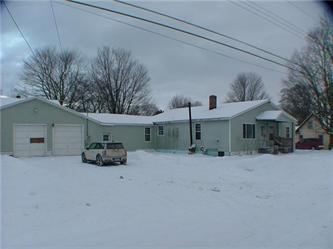 608 Colfax St, Cadillac, MI 49601 