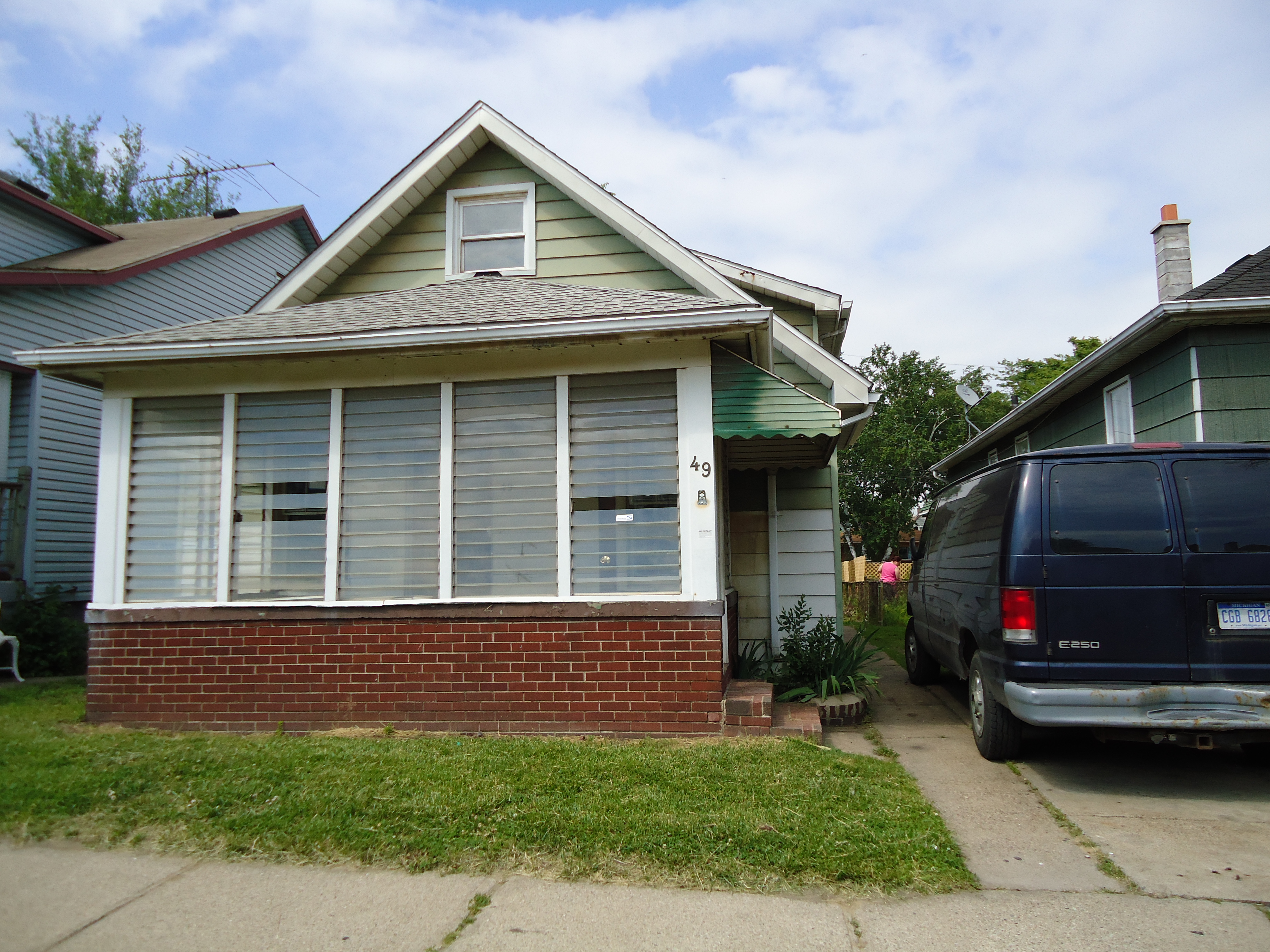 49 Orchard St, River Rouge, MI 48218 