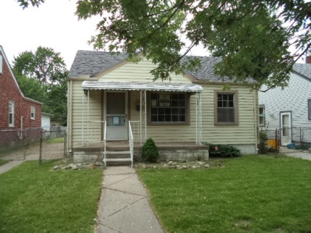 13186 Fordline St, Southgate, MI 48195 