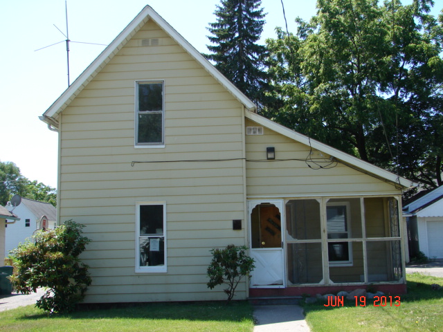 187 Wabash Ave N, Battle Creek, MI 49017 