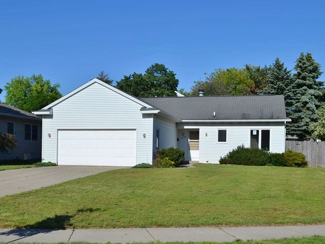 1440 Lenox Rd SE, Grand Rapids, MI 49506 