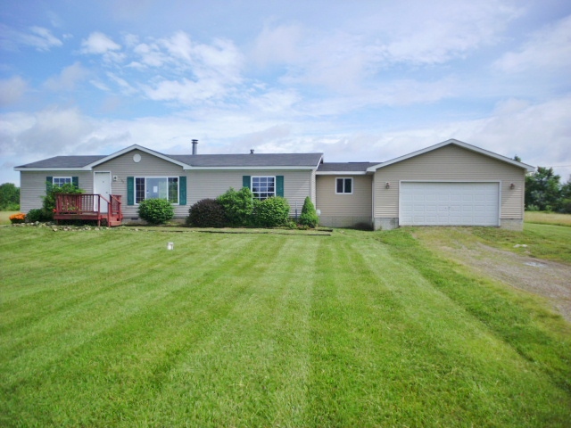 4785 Burt Rd, Birch Run, MI 48415 