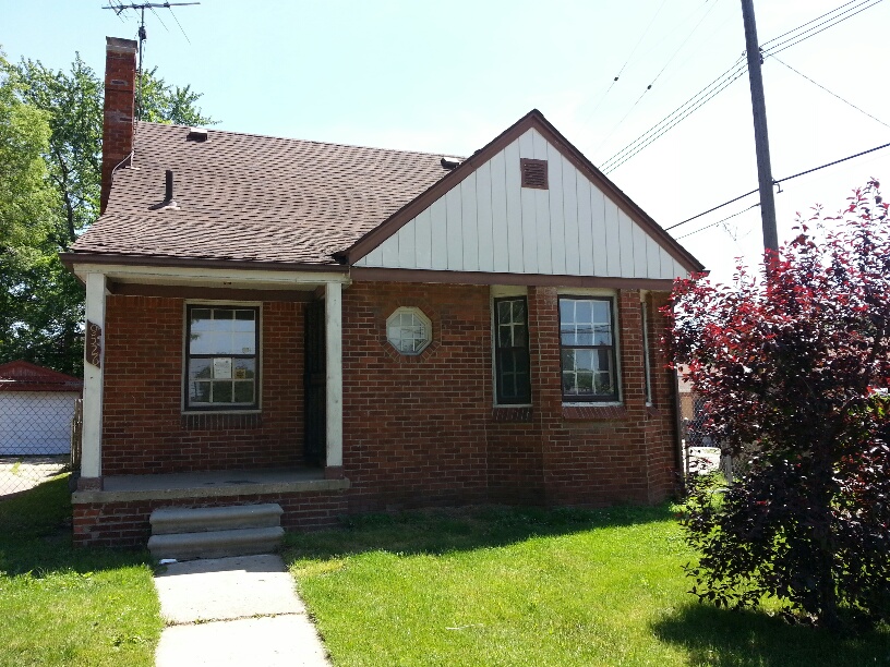9526 Prest St, Detroit, MI 48227 