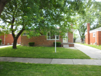 19094 Lister Ave, Eastpointe, MI 48021 
