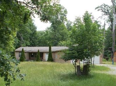 13209 N Holly Rd, Holly, MI 48442 