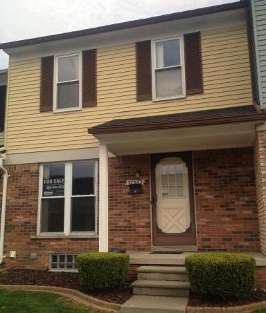 37383 Charter Oaks, Clinton Township, MI 48036 