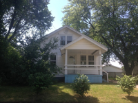 28 Frontenac St SE, Wyoming, MI 49548 