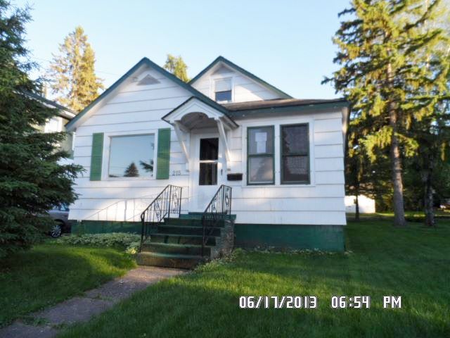215 East Ridge St, Ironwood, MI 49938 