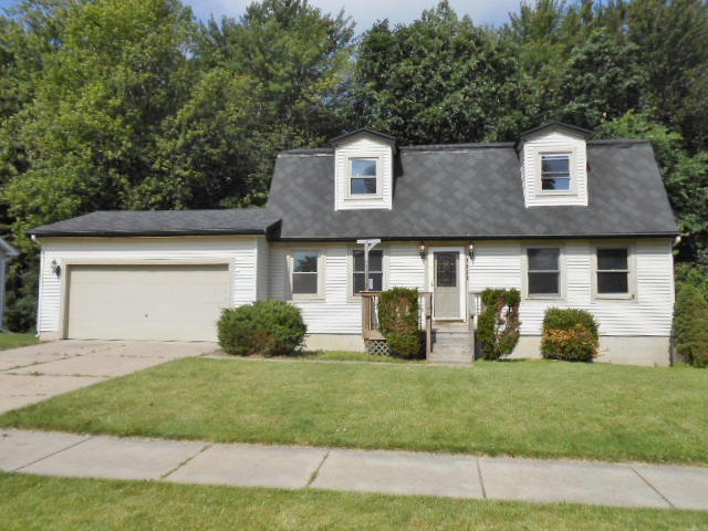 1825 Hamilton St, Holt, MI 48842 
