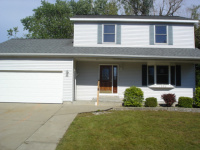 1330 S Griffen St, Grand Haven, MI 49417 