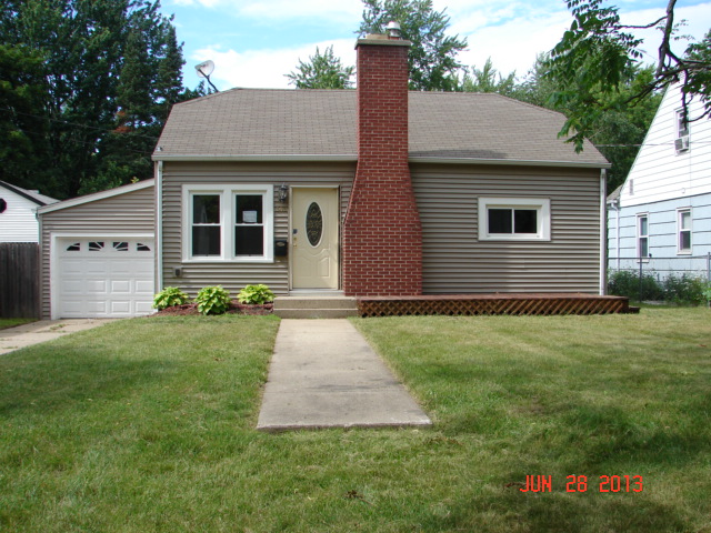 345 Pleasantview Dr, Battle Creek, MI 49017 