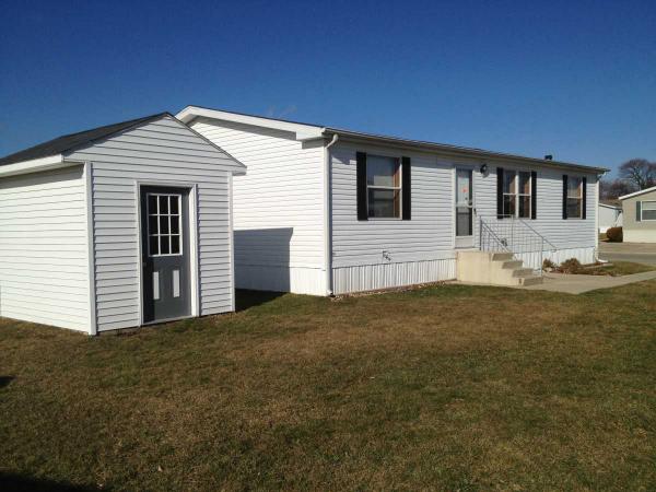 516 Redpine Way, Monroe, MI 48161 
