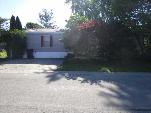 3530 Edmonton Trail, Wayland, MI 49348 