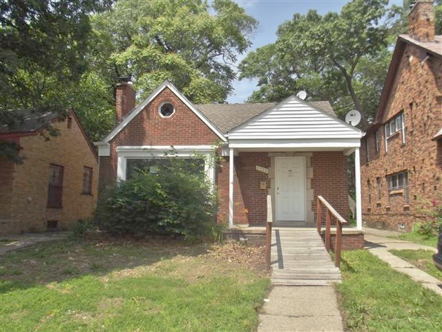 7328 Thatcher St, Detroit, MI 48221 