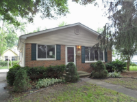 517 N 4th St, Saint Clair, MI 48079 