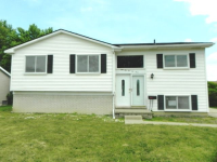 15523 Anthony St, Romulus, MI 48174 