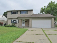 13814 Gander Ave, Warren, MI 48088 