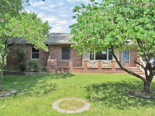 5446 Vincent Avenue, Waterford, MI 48327 