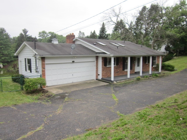522 Minges Rd E, Battle Creek, MI 49015 