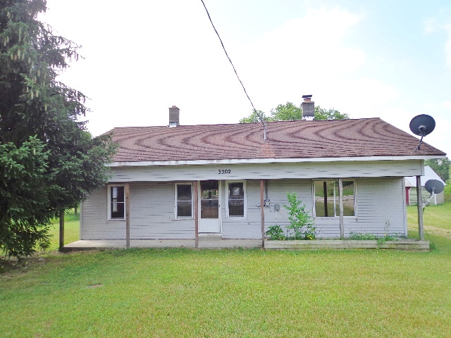 3902 E Sidney Rd, Sheridan, MI 48884 